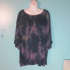 Red's Threads Womans Pullover Top Purple Tie-Dye Festival Size 3X Has Small Flaw